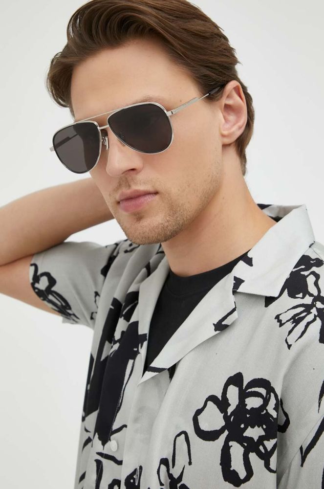 Сонцезахисні окуляри Bottega Veneta чоловічі колір срібний
