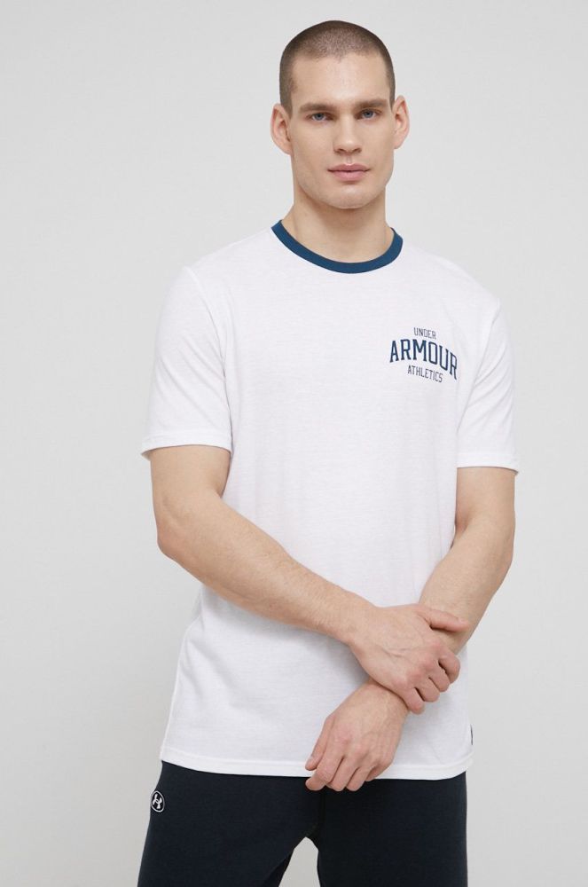 Футболка Under Armour 1366460 чоловіча колір білий гладкий