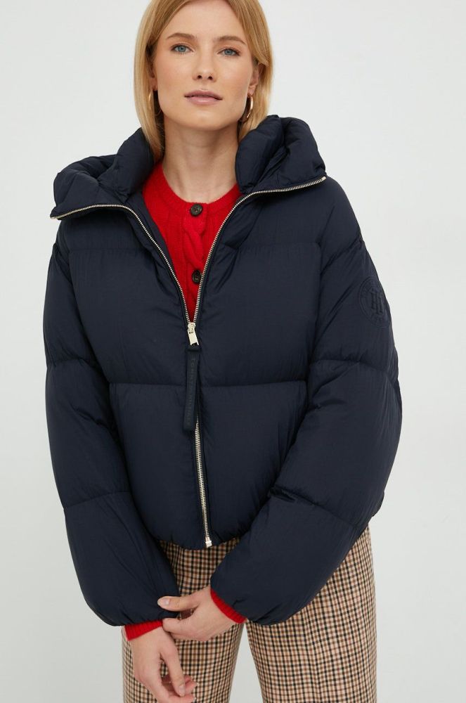 Пухова куртка Tommy Hilfiger жіноча колір синій зимова (2588381)