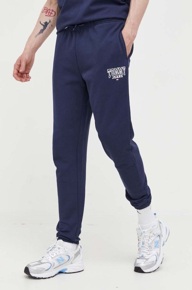 Бавовняні штани Tommy Jeans колір синій однотонні