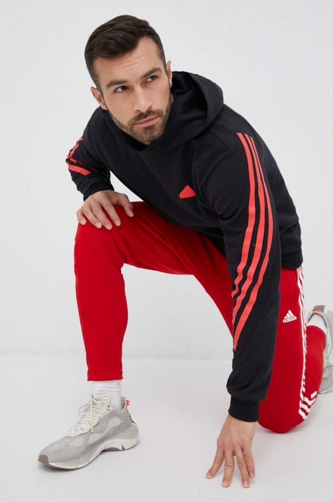 Кофта adidas чоловіча колір чорний з капюшоном з аплікацією (3112224)