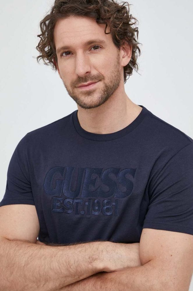 Бавовняна футболка Guess колір синій з аплікацією (2980986)